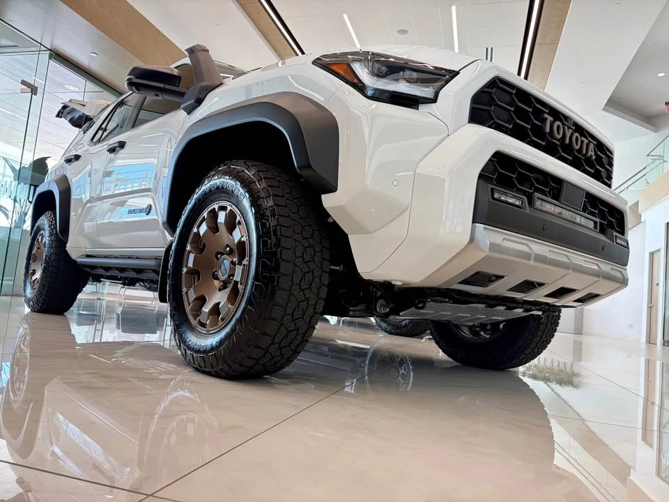 2026 Toyota 4Runner 6th Gen - Image 7 of 13