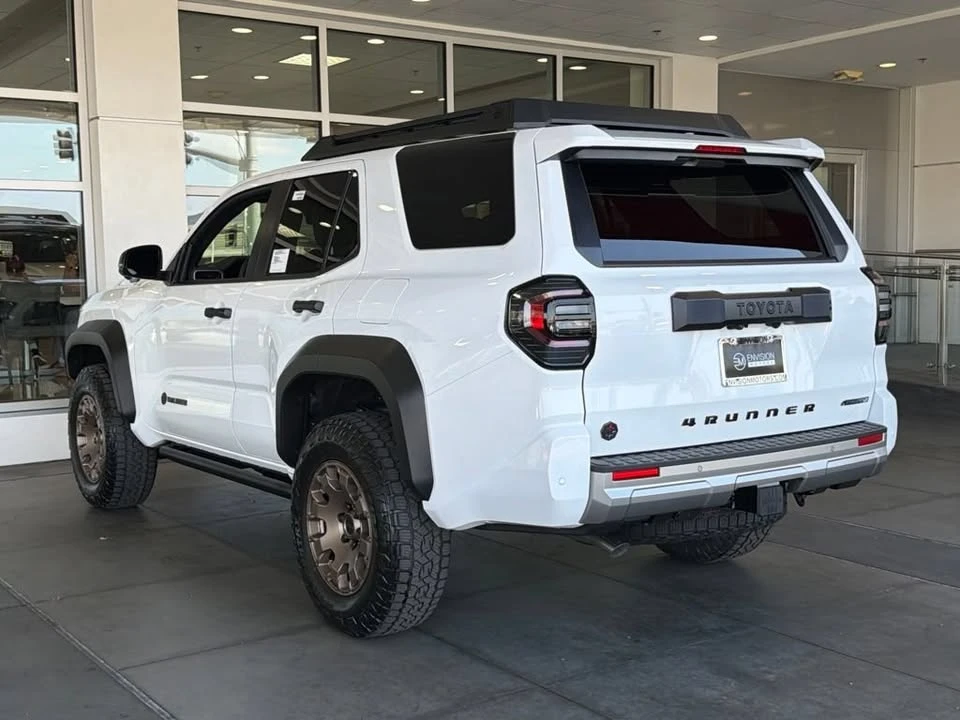 2026 Toyota 4Runner 6th Gen - Image 11 of 20