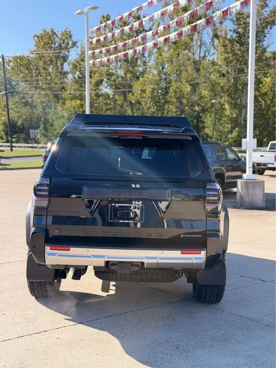 2026 Toyota 4Runner 6th Gen - Image 4 of 9