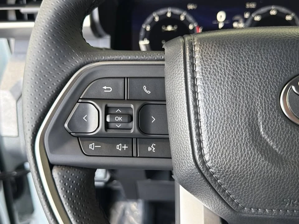 2026 Toyota 4Runner 6th Gen - Image 8 of 20