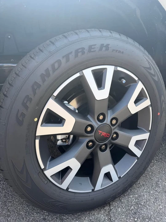 2026 Toyota 4Runner 6th Gen - Image 6 of 7