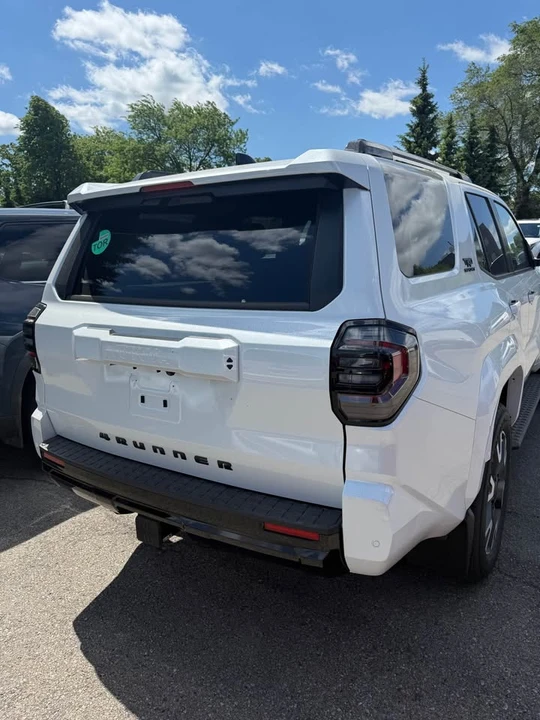2026 Toyota 4Runner 6th Gen - Image 7 of 7