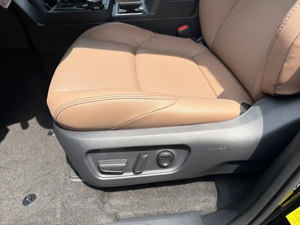 2026 Toyota 4Runner 6th Gen - Image 12 of 20