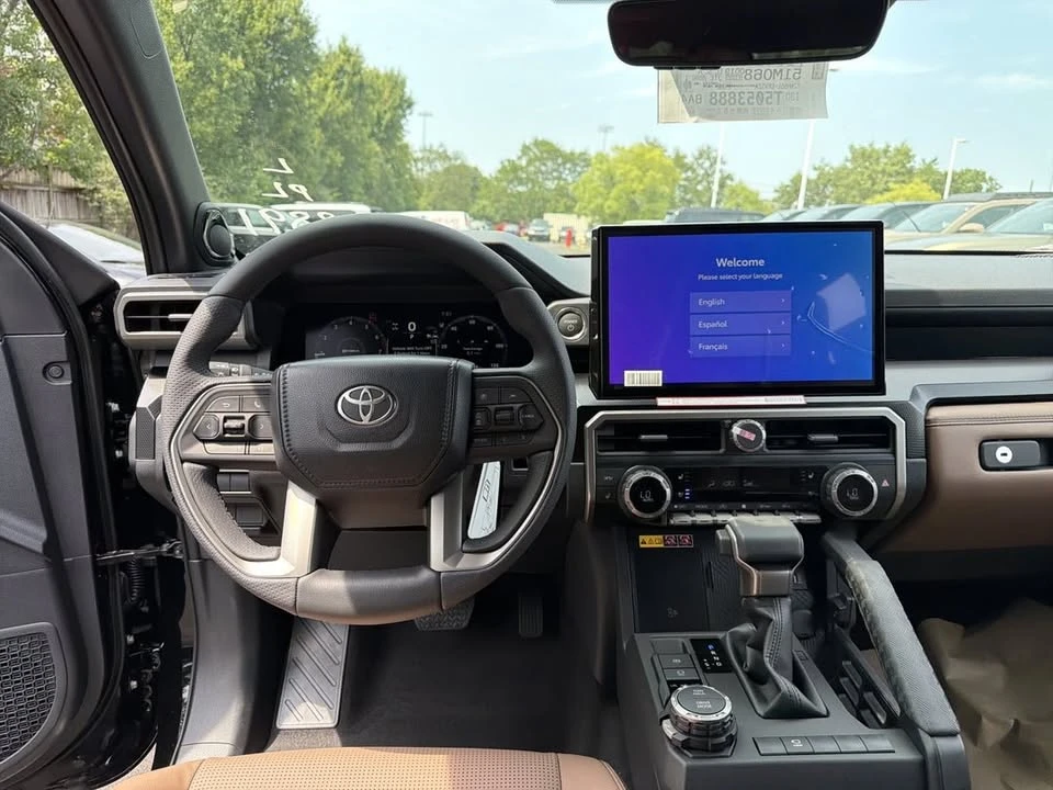 2026 Toyota 4Runner 6th Gen - Image 17 of 20