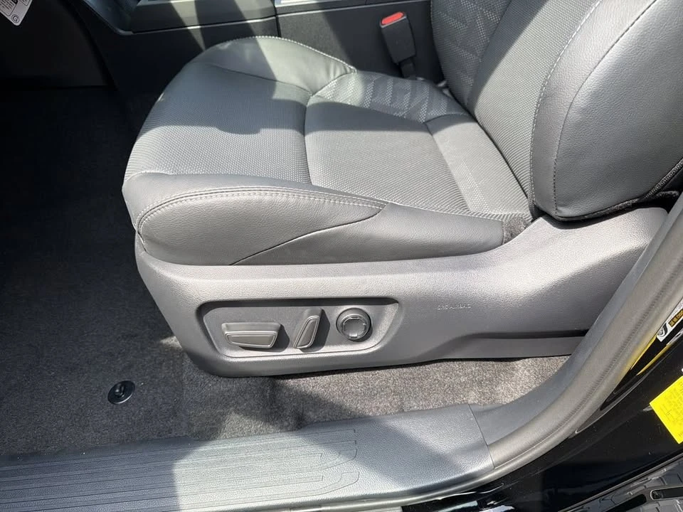 2026 Toyota 4Runner 6th Gen - Image 11 of 20