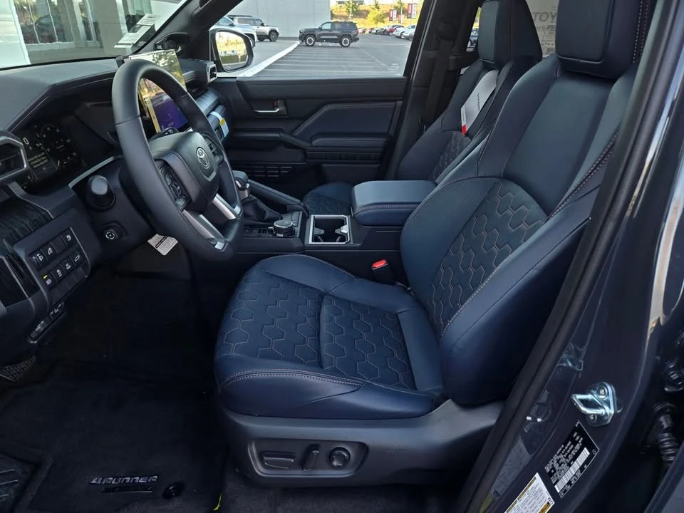 2026 Toyota 4Runner 6th Gen - Image 16 of 20