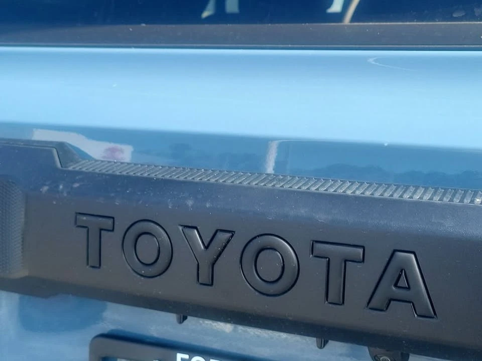 2026 Toyota 4Runner 6th Gen - Image 8 of 20