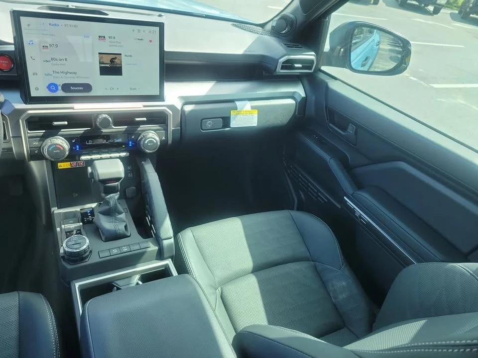 2026 Toyota 4Runner 6th Gen - Image 16 of 20