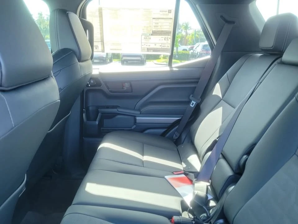 2026 Toyota 4Runner 6th Gen - Image 12 of 20