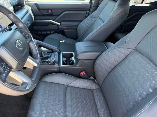 2026 Toyota 4Runner 6th Gen - Image 13 of 20