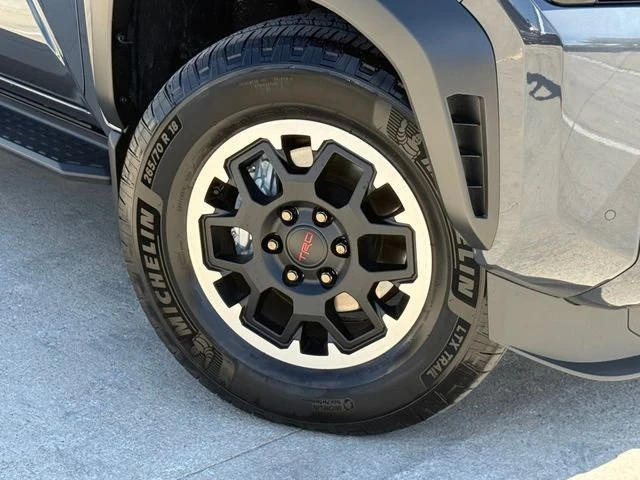 2026 Toyota 4Runner 6th Gen - Image 2 of 20