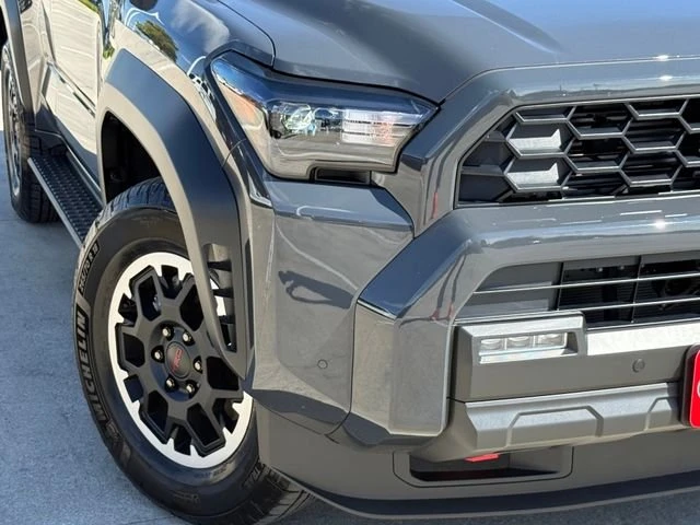 2026 Toyota 4Runner 6th Gen - Image 4 of 20