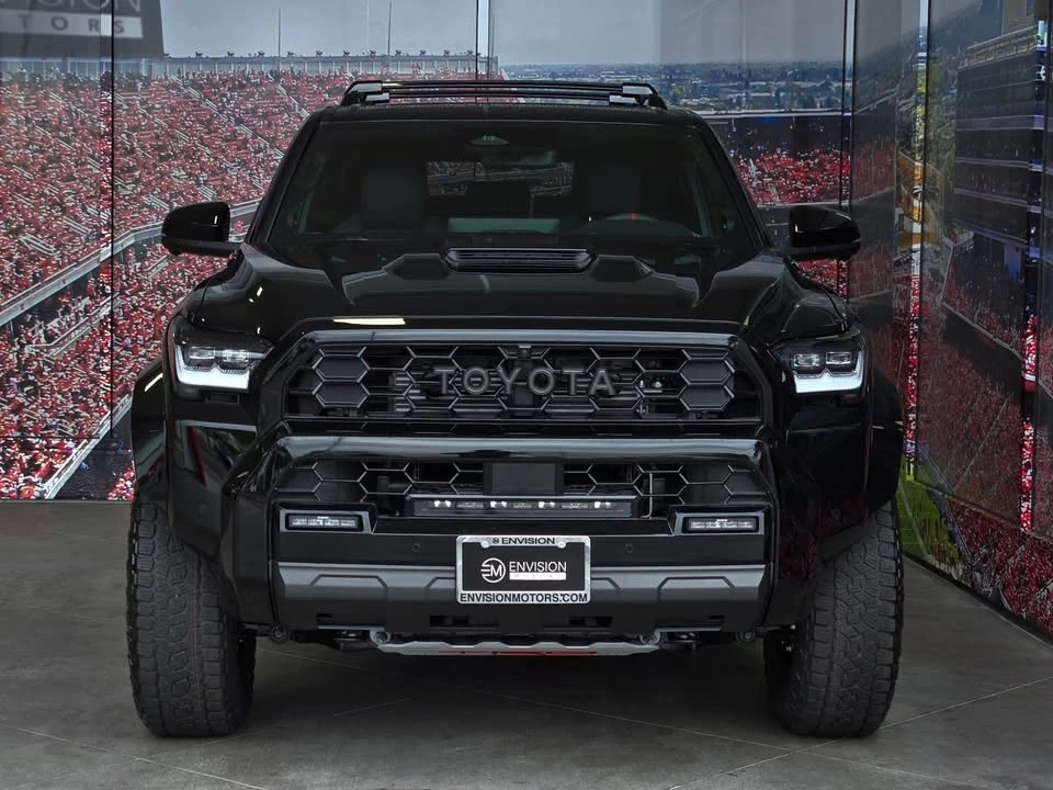 2026 Toyota 4Runner 6th Gen - Image 2 of 12