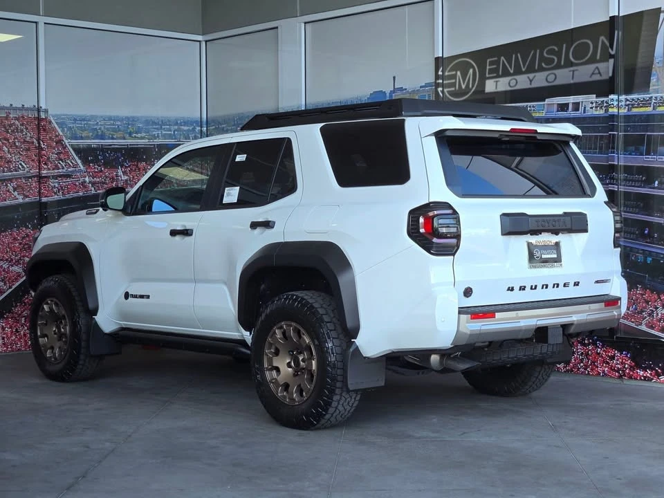 2026 Toyota 4Runner 6th Gen - Image 5 of 12