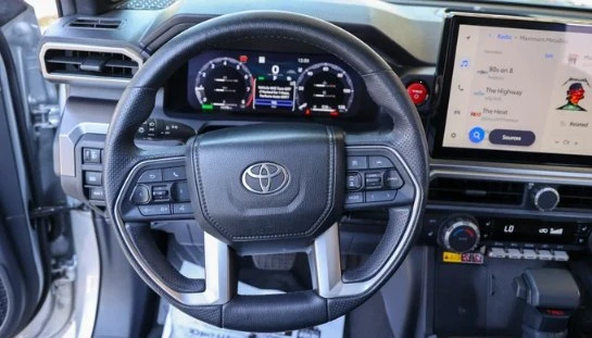 2026 Toyota 4Runner 6th Gen - Image 4 of 12