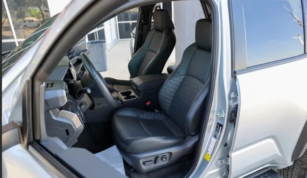 2026 Toyota 4Runner 6th Gen - Image 10 of 12