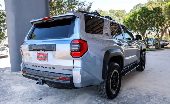 2026 Toyota 4Runner 6th Gen - Image 7 of 12