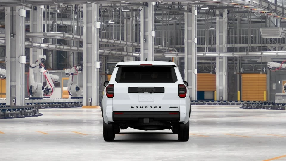 2026 Toyota 4Runner 6th Gen - Image 11 of 20