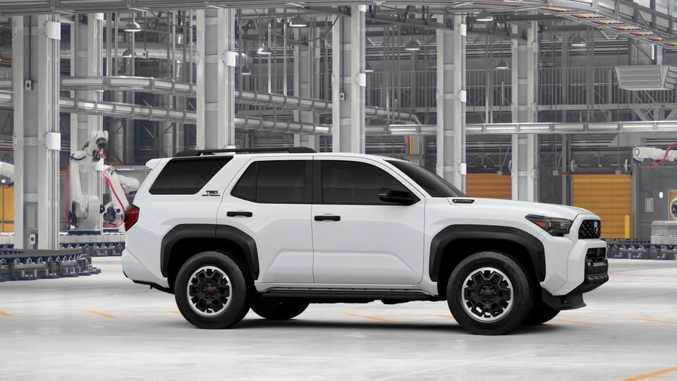 2026 Toyota 4Runner 6th Gen - Image 16 of 20