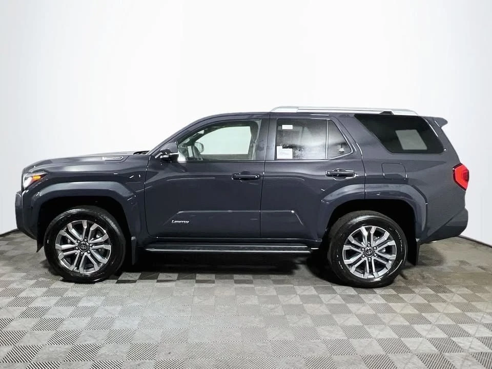 2026 Toyota 4Runner 6th Gen - Image 4 of 16