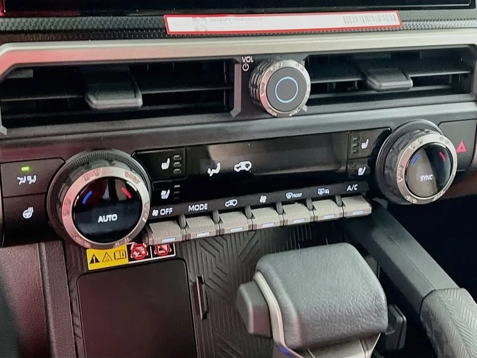 2026 Toyota 4Runner 6th Gen - Image 12 of 16