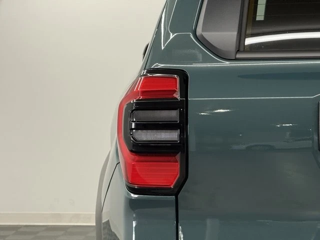 2026 Toyota 4Runner 6th Gen - Image 9 of 12