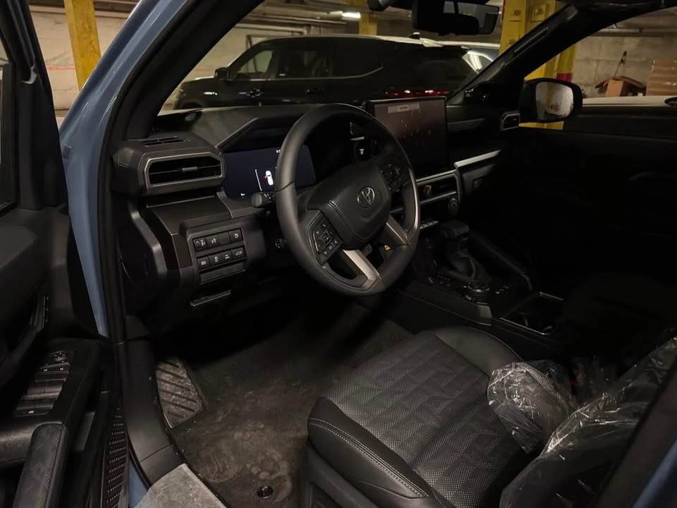 2026 Toyota 4Runner 6th Gen - Image 9 of 12