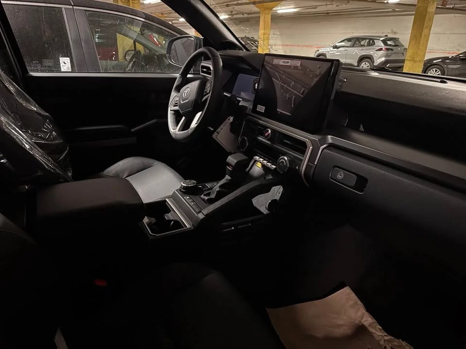 2026 Toyota 4Runner 6th Gen - Image 7 of 12