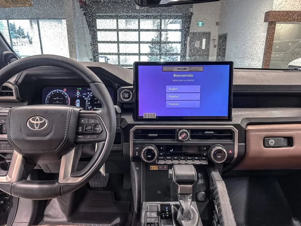 2026 Toyota 4Runner 6th Gen - Image 12 of 19