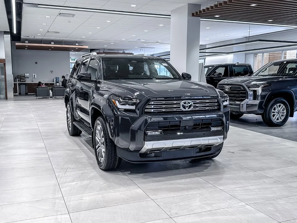 2026 Toyota 4Runner 6th Gen - Image 4 of 19