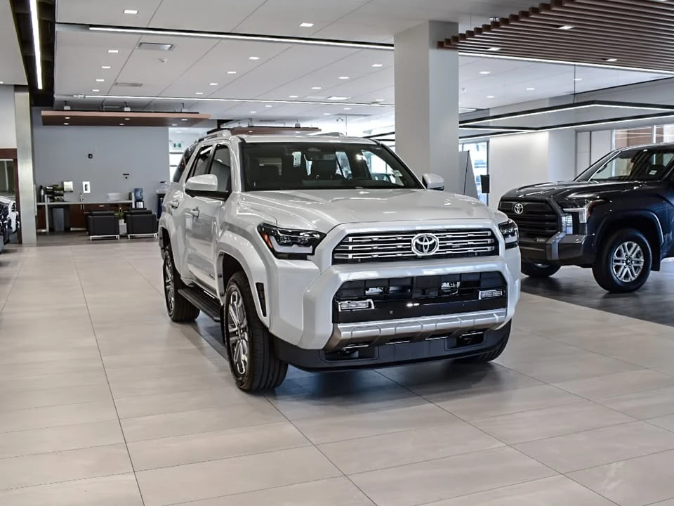 2026 Toyota 4Runner 6th Gen - Image 5 of 18
