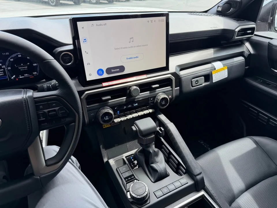 2026 Toyota 4Runner 6th Gen - Image 13 of 15