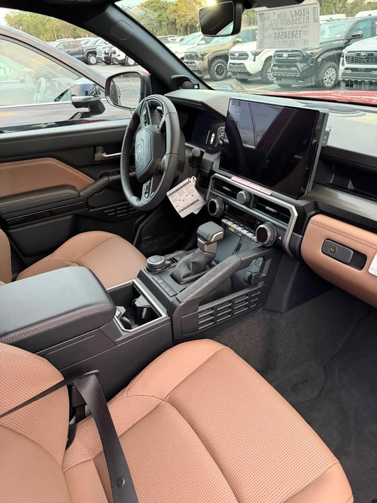 2026 Toyota 4Runner 6th Gen - Image 5 of 7