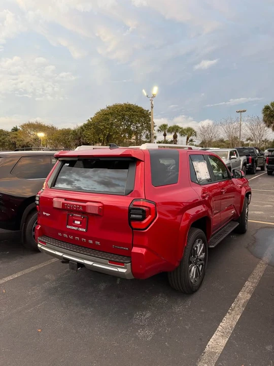 2026 Toyota 4Runner 6th Gen - Image 4 of 7