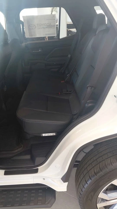 2026 Toyota 4Runner 6th Gen - Image 5 of 6