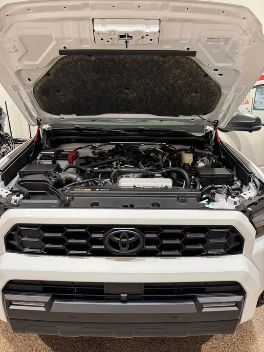 2026 Toyota 4Runner 6th Gen - Image 9 of 13