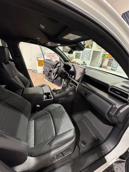 2026 Toyota 4Runner 6th Gen - Image 8 of 13