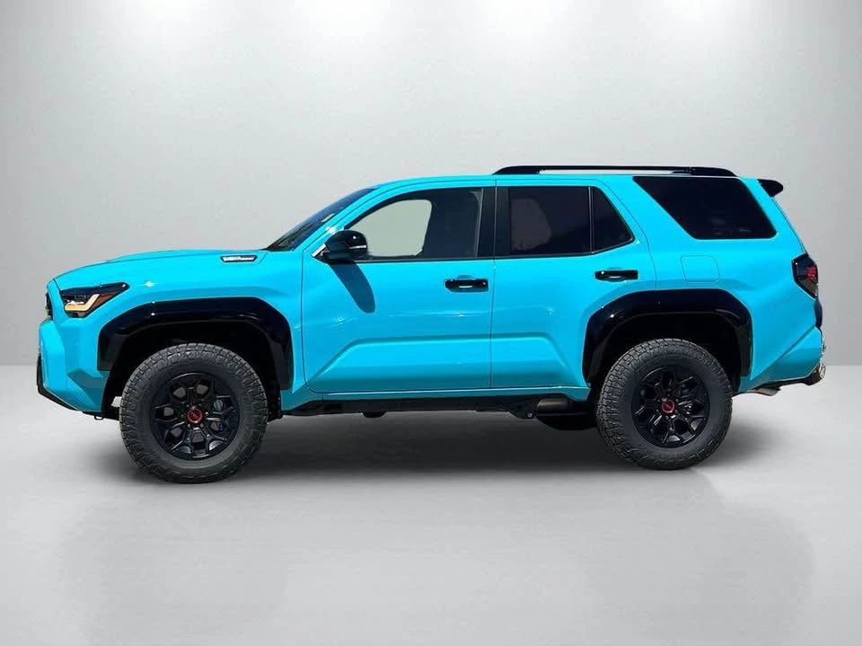 2026 Toyota 4Runner 6th Gen - Image 5 of 17