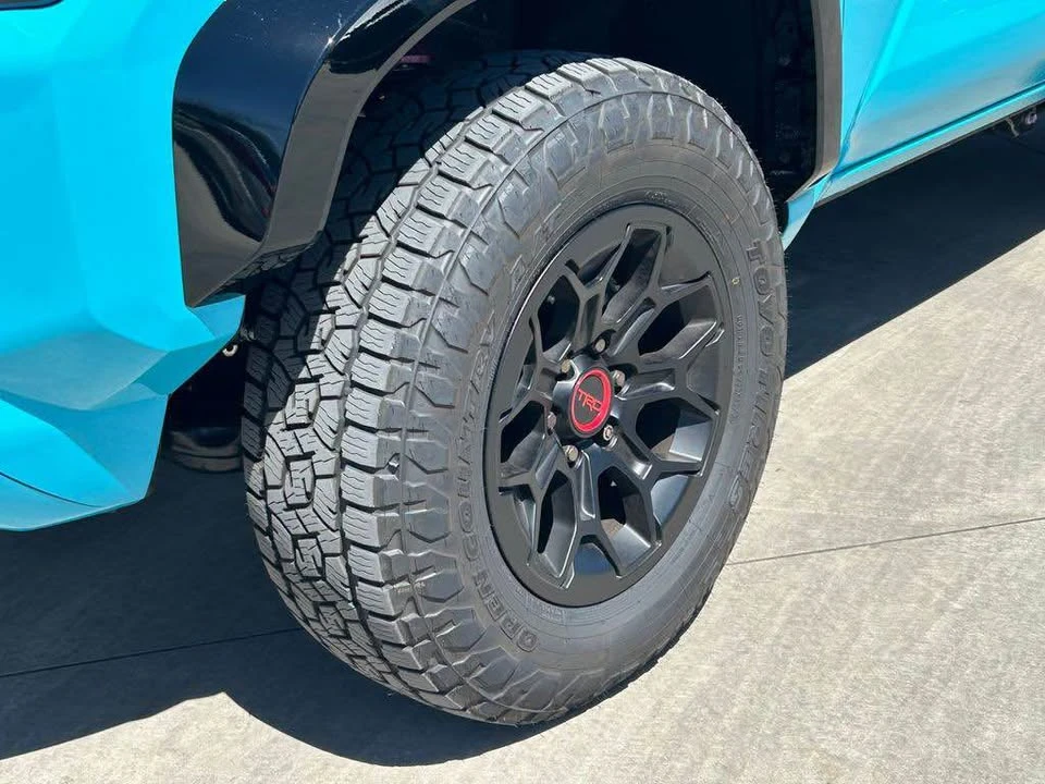 2026 Toyota 4Runner 6th Gen - Image 6 of 17