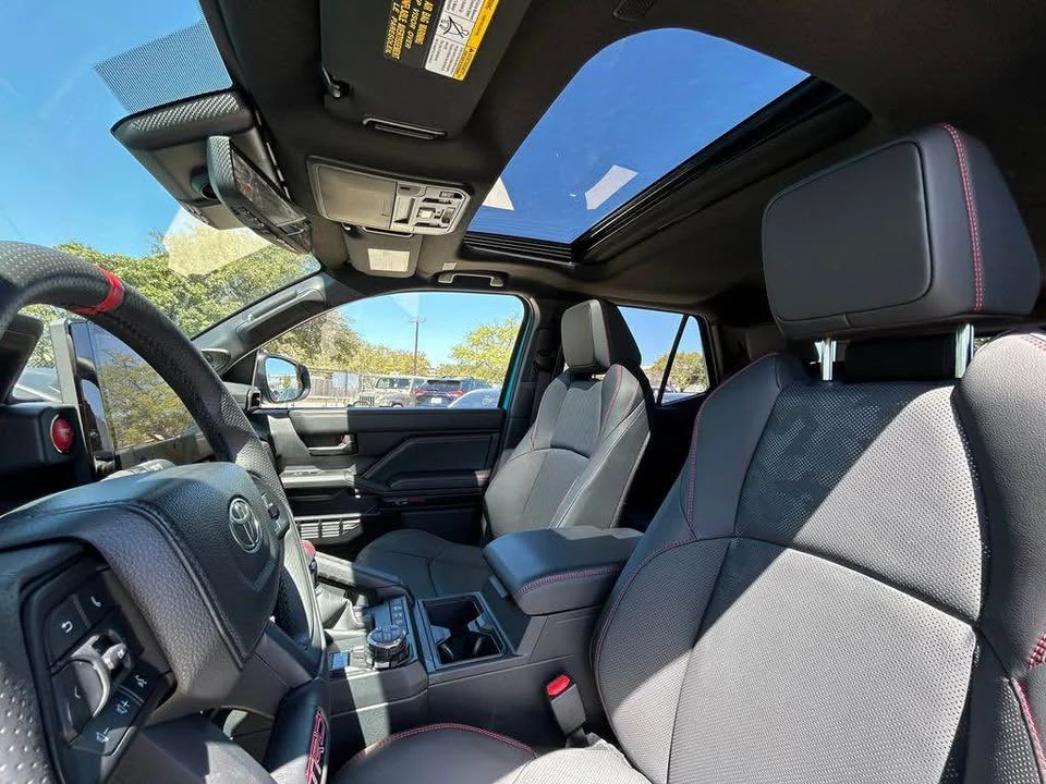 2026 Toyota 4Runner 6th Gen - Image 8 of 17