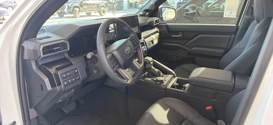 2026 Toyota 4Runner 6th Gen - Image 6 of 10
