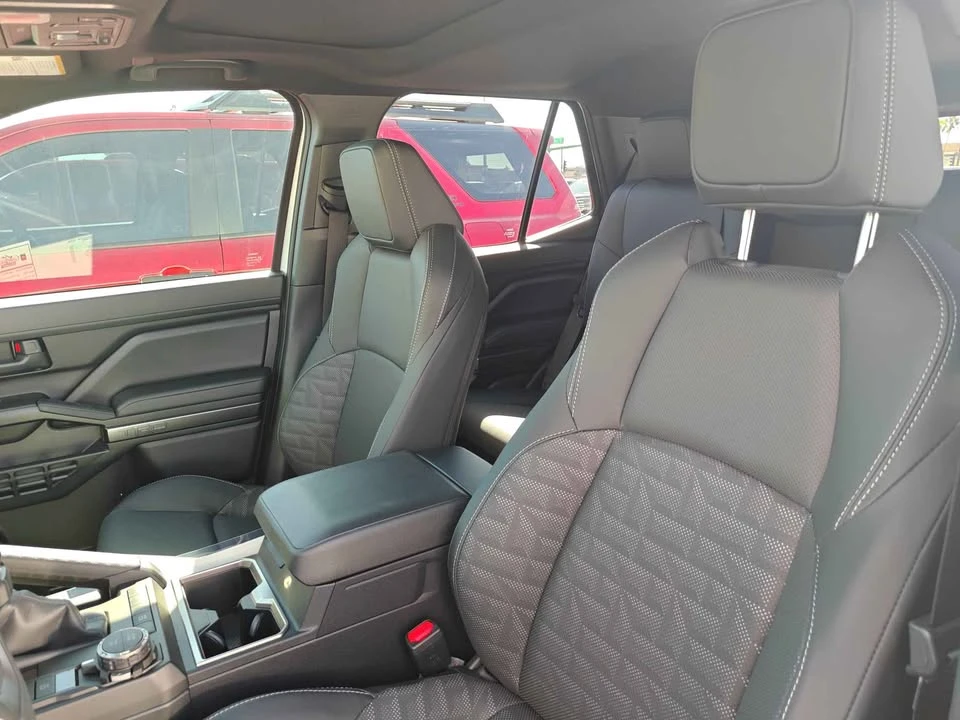 2026 Toyota 4Runner 6th Gen - Image 8 of 10