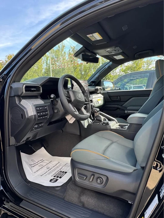 2026 Toyota 4Runner 6th Gen - Image 3 of 6