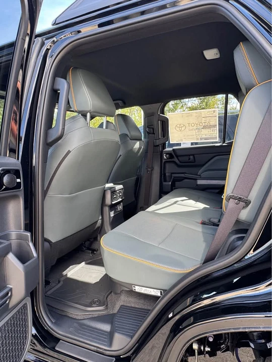 2026 Toyota 4Runner 6th Gen - Image 4 of 6