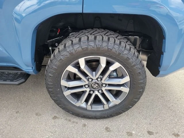 2026 Toyota 4Runner 6th Gen - Image 4 of 9