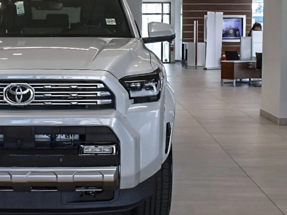 2026 Toyota 4Runner 6th Gen - Image 4 of 18