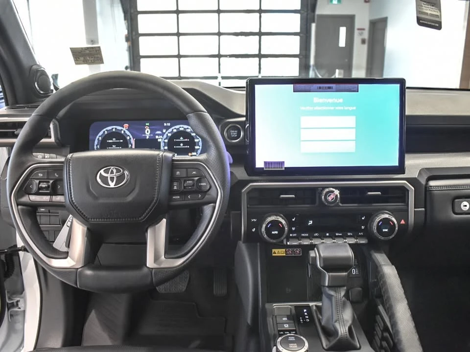 2026 Toyota 4Runner 6th Gen - Image 13 of 18