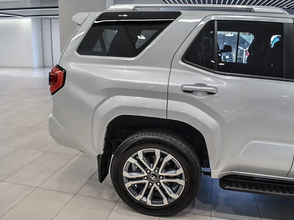 2026 Toyota 4Runner 6th Gen - Image 6 of 18