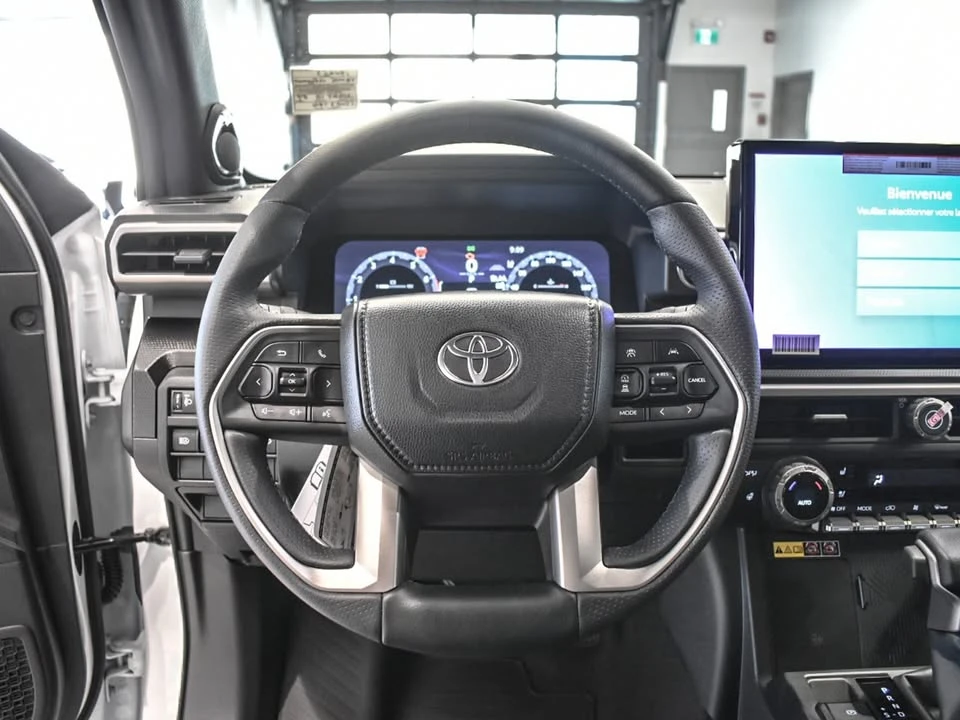 2026 Toyota 4Runner 6th Gen - Image 12 of 18