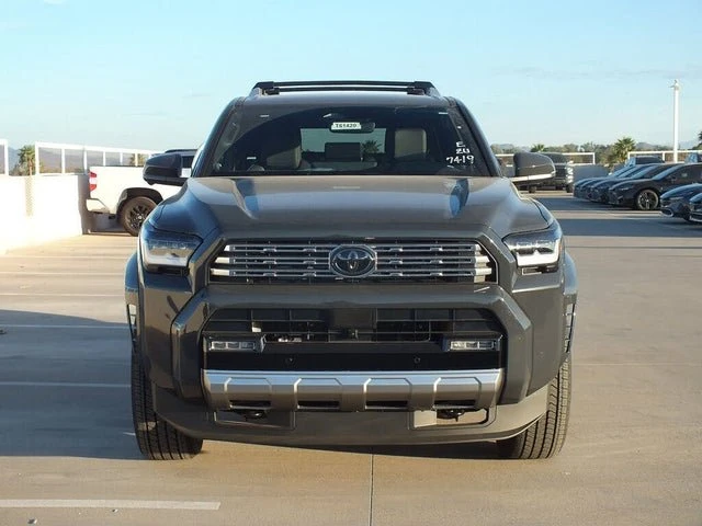 2026 Toyota 4Runner 6th Gen - Image 7 of 19
